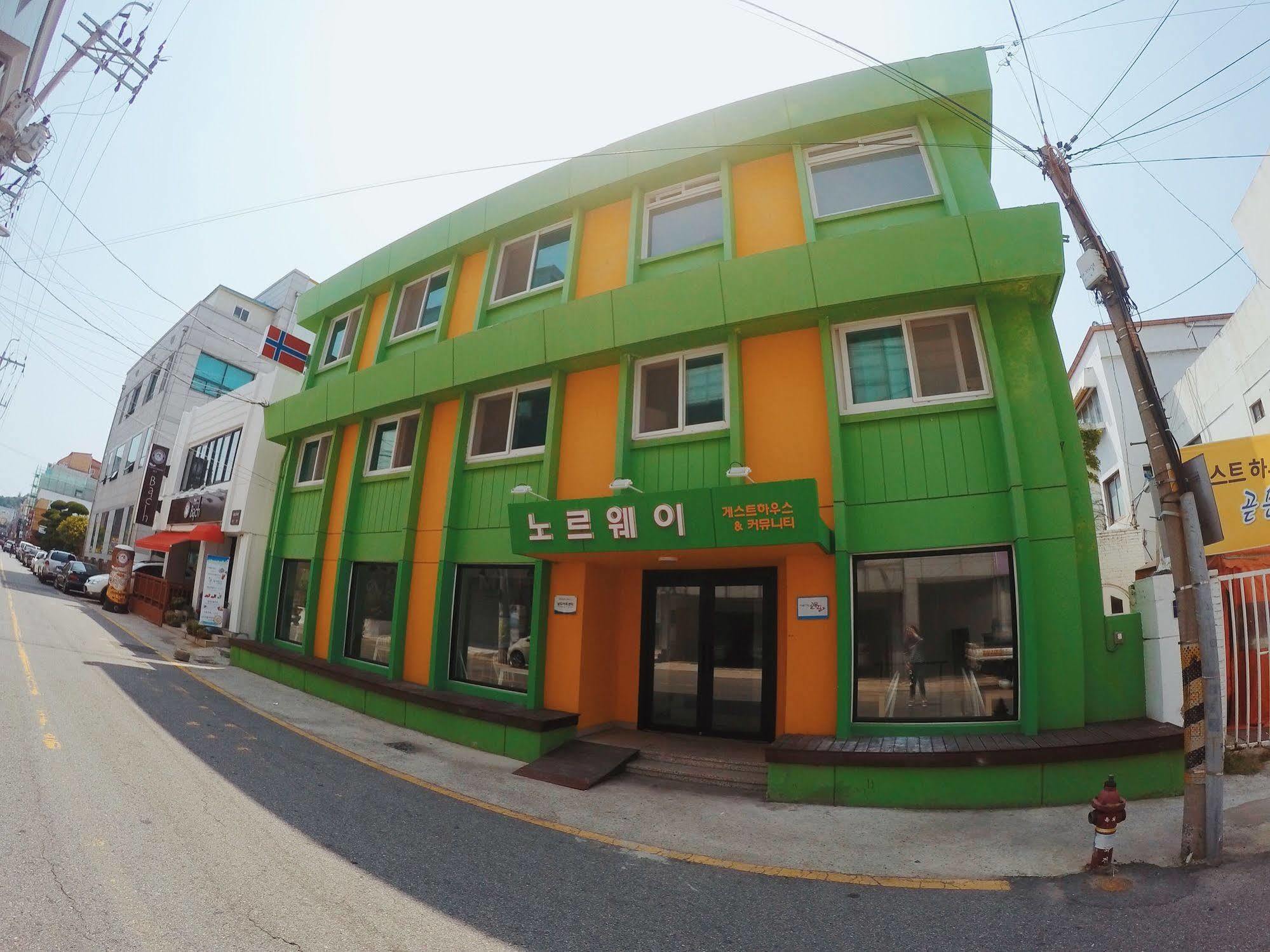 Mokpo Norway Guesthouse Exterior photo